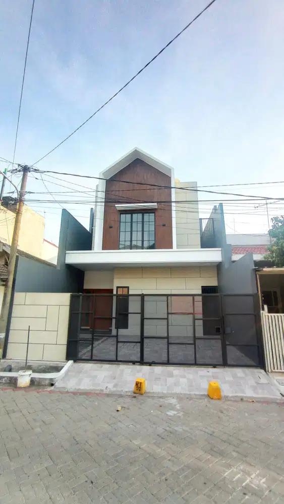 Rumah 2 Lantai Minimalis Scandinavian Rungkut Asri Tengah