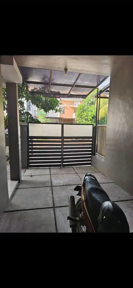 Dijual Rumah Siap Huni di Jalan Layar Permai - PIK - Jakarta Utara
