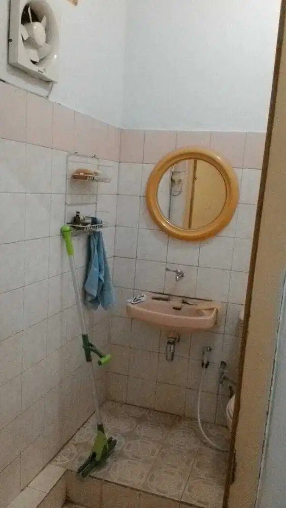 Dijual murah rumah di ujung berung