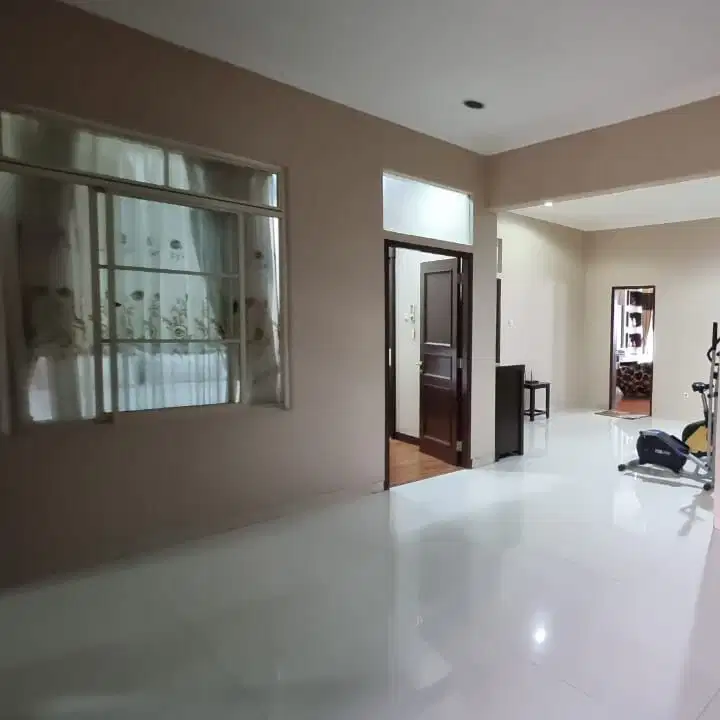 Dijual Rumah di Florence, PIK