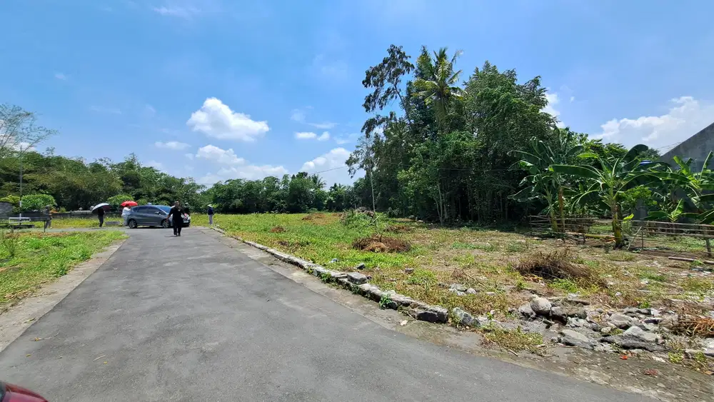 Tanah Sleman-Maguwo 8 Menit Jl. Tajem