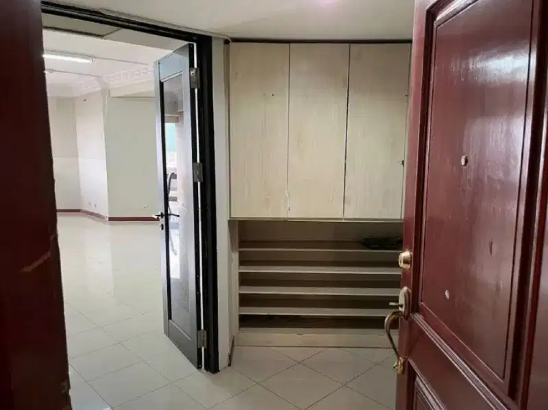 Jual Kondominium Taman Anggrek 146m2, Nego sampe Deal