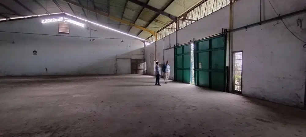 GUDANG SEWA PAKIS DEKAT EXIT TOL MALANG JAWA TIMUR