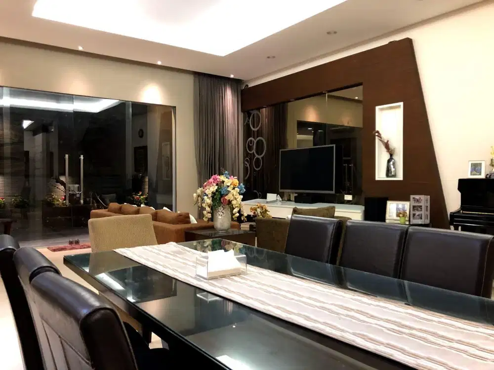 DI Jual Rumah Layar Permai Pik