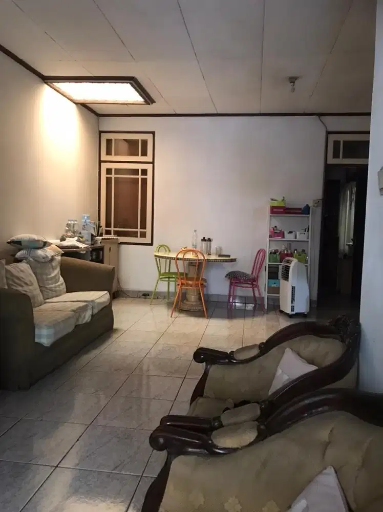 DIJUAL CEPAT RUMAH HARGA DIBAWAH PASARAN MODERNLAND TAMAN BUNGA