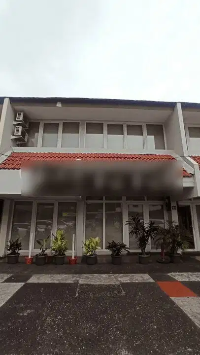 RUKO PONDOK INDAH PLAZA 2 LANTAI SEMI FURNISHED LOKASI STRATEGIS SIAP HUNI