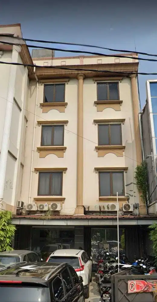 RUKO GANDENG 4 LANTAI MAMPANG PRAPATAN ADA LIFT FURNISHED PARKIR LUAS