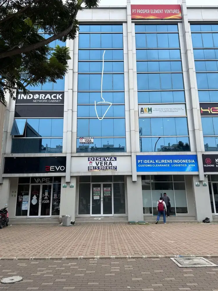 Disewakan ruko golf island pik hadap boulevard 4 lantai