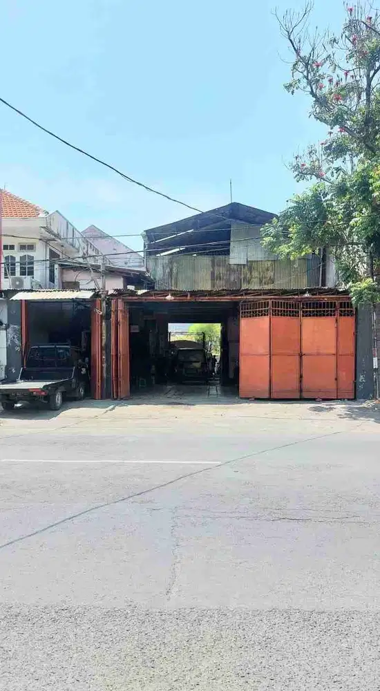 Dijual Bengkel Masih Aktif di Barata Jaya, Gubeng, Surabaya