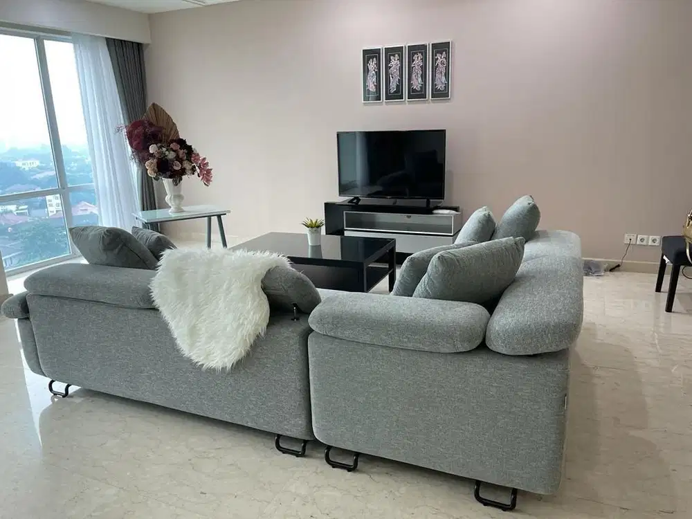 Disewa Apartemen Pakubuwono Residence 2+1 Studyroom uk184sqm at Jaksel