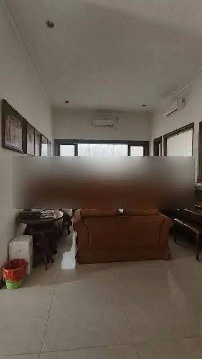 Rumah Jual Cepat di Pondok Hijau Golf 2 Lantai Bagus