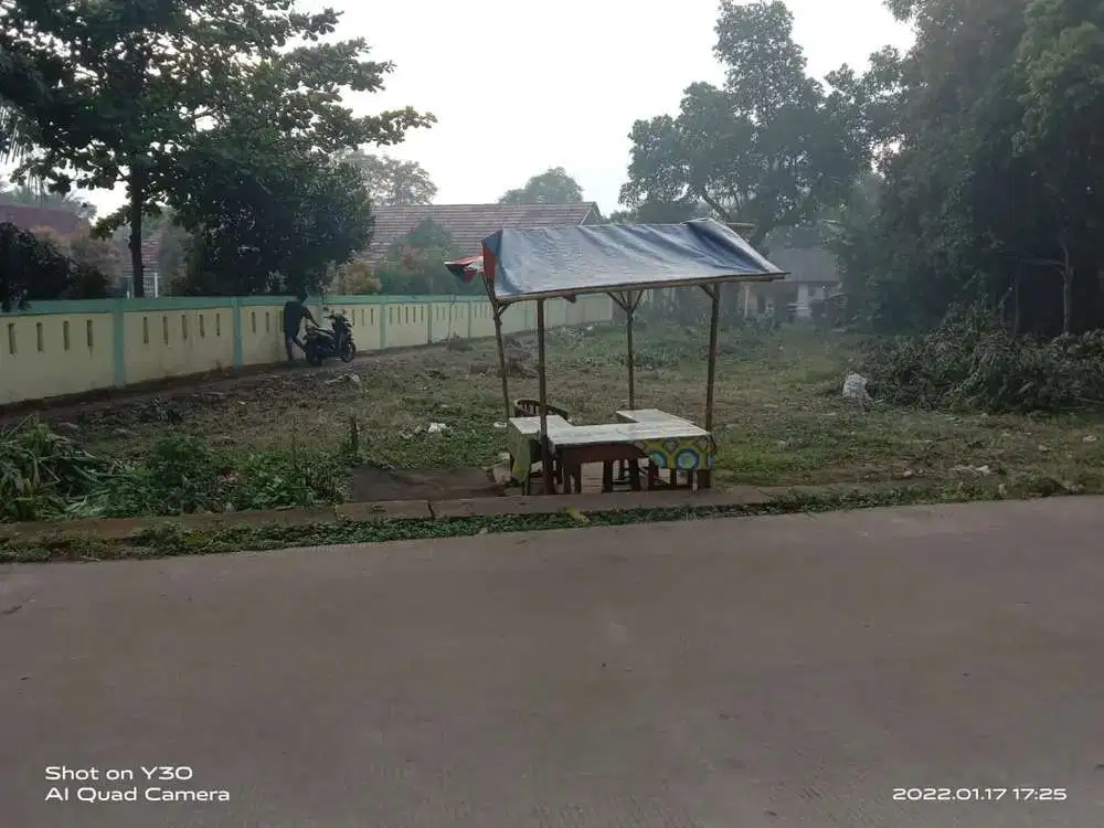 Dijual lahan kosong  nempel jalan cor