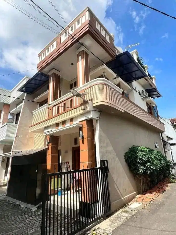 Dijual Rumah Cluster dekat Pintu Tol TB.Simatupang Tanjung Barat