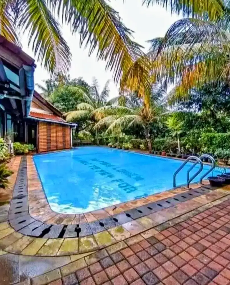 DIJUAL Rumah seperti Villa di Srengseng Sawah Jagakarsa