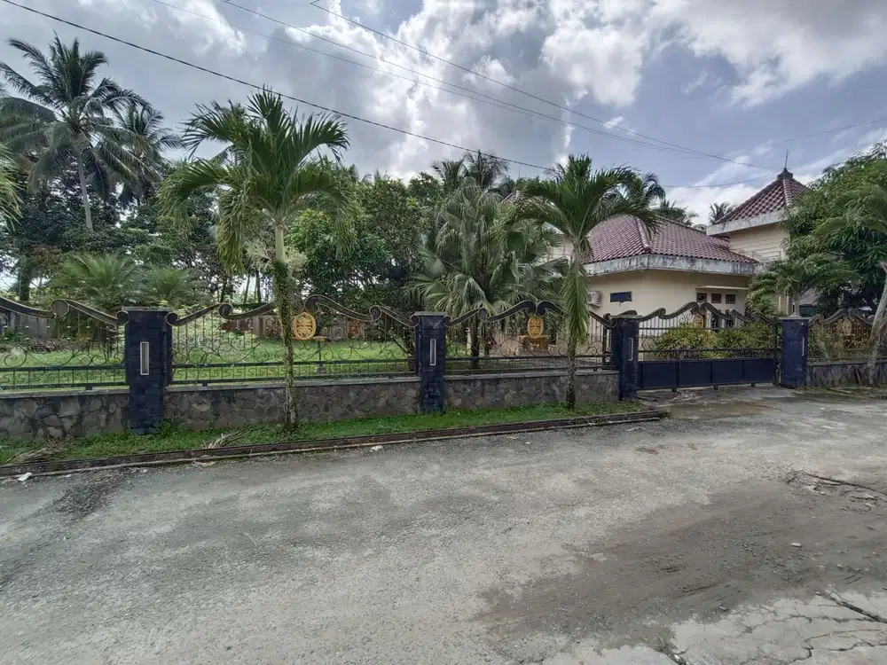 Disewakan rumah di Lamaru, jl Mulawarman