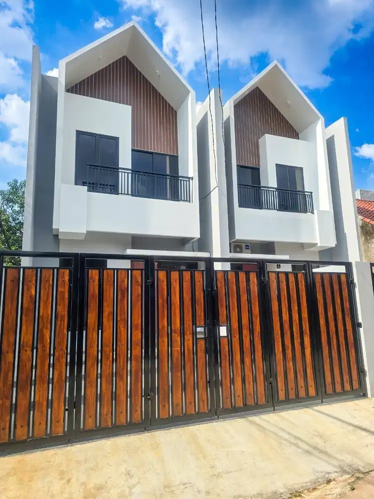 Siap Huni Rumah 2 Lantai  Free Kitchen Set dan AC di Komplek Jatiasih