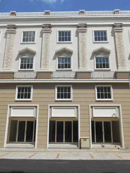 Disewakan Ruko CBD Green Lake CityHadap Boulevard Harga Termurah