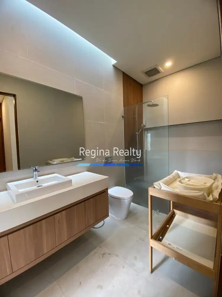 Disewakan Rumah Area Pondok Indah