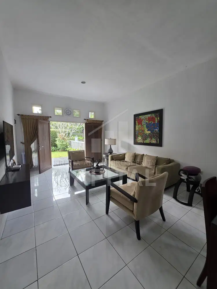 RUMAH LUAS ASRI GEGERKALONG PERMAI SAYAP SETIABUDI BANDUNG UTARA