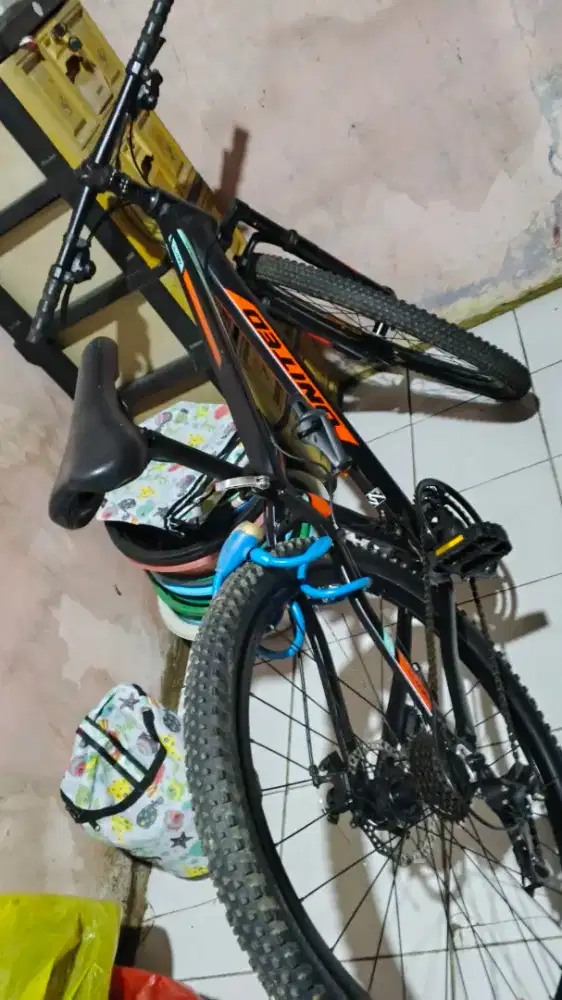 Sepeda gunung masih jos