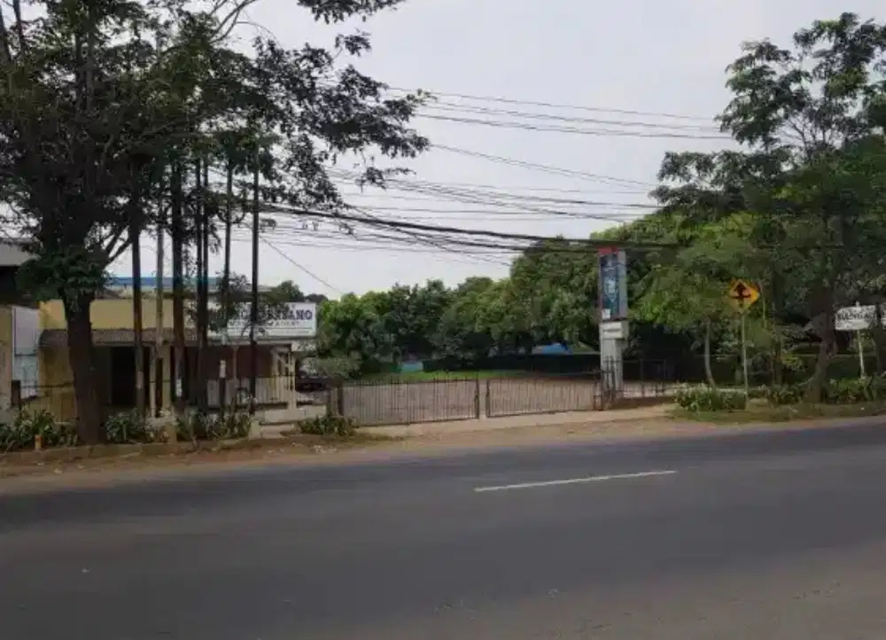 Disewakan tanah dan bangunan narogong Bekasi