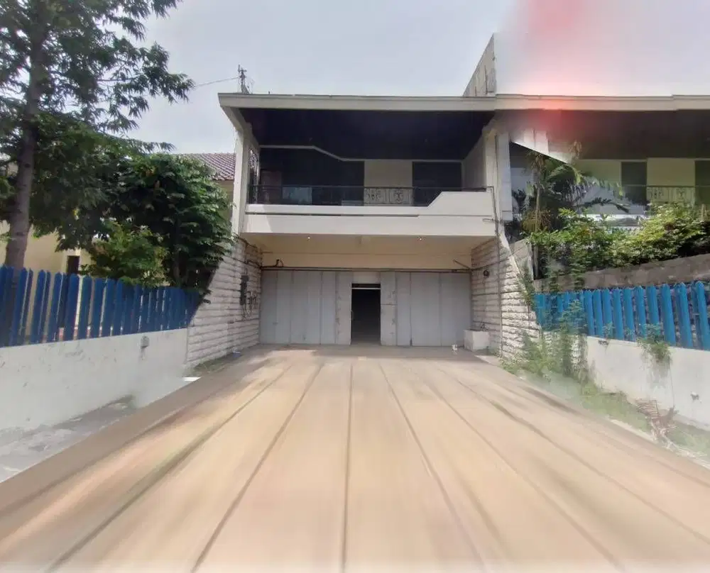 Ruko Disewakan Tengah Kota di Jl. Pandanaran Semarang