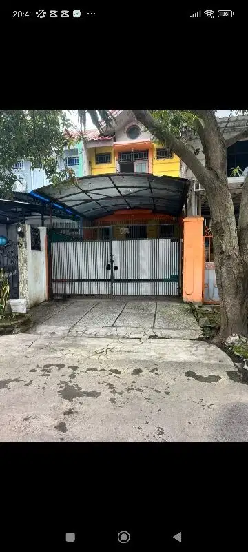 Dijual Bu Rugi Rumah 2 lantai dekat ke Daan mogot dan tol Bandara