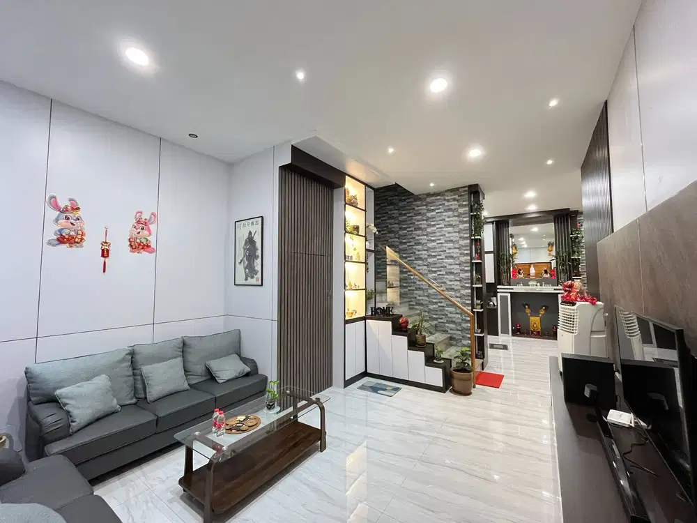 Villa di Komplek Halton Place ( Jalan Menteng 7 )