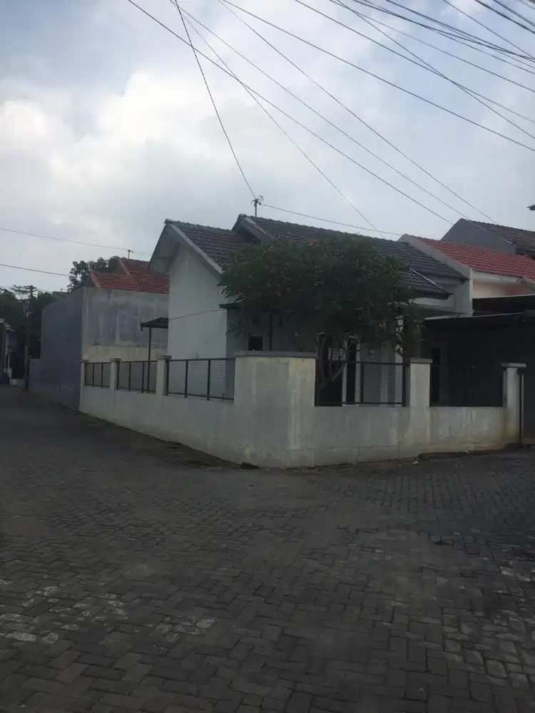 Rumah Hook Siap Huni Permata Tembalang
