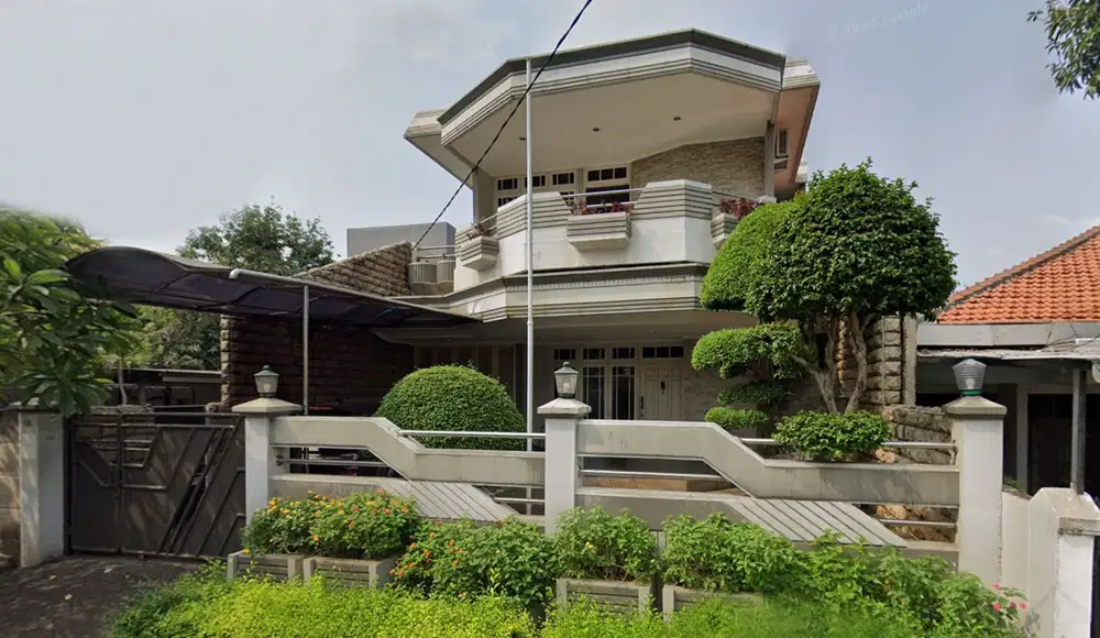 RUMAH MEWAH 2 LANTAI FULL FURNISH\RAWA BUAYA CENGKARENG JAKARTA BARAT