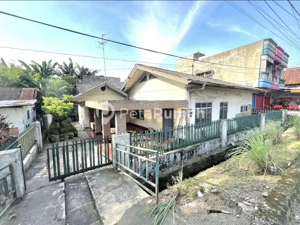 Disewakan Tanah & Bangunan 1200m² Area Jalan Juanda