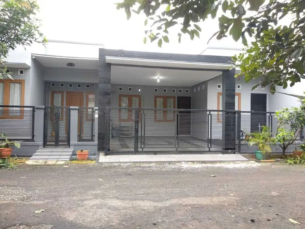Dijual Rumah Modern,Strategis ke Pintu Tol Sentul di Tatya Asri ,Bogor