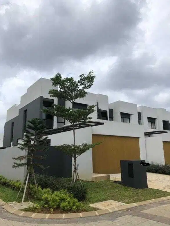 Dijual Rumah Brand New posisi hook dalam cluster Shila Sawangan Depok