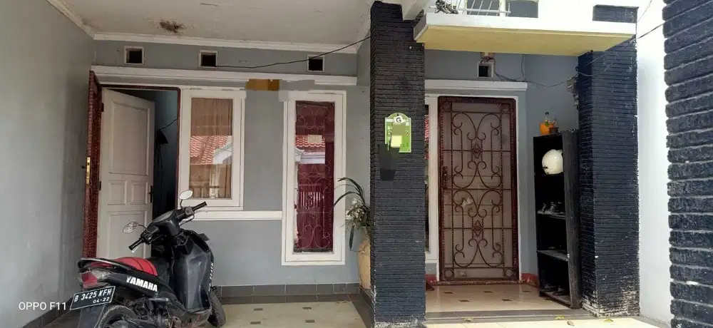 Jual Rumah di Harapan Indah Taman Sari