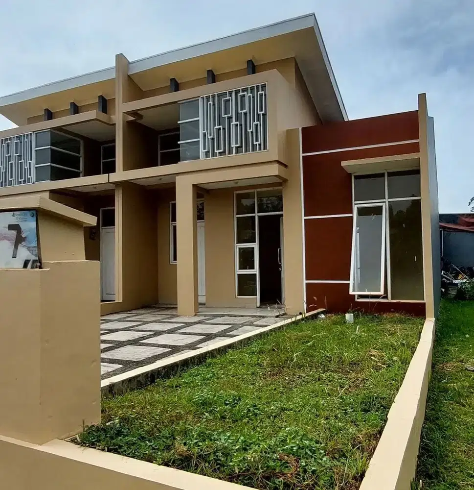 Buruan beli cuma 5 juta dapat rumah Luas dekat jalan Raya