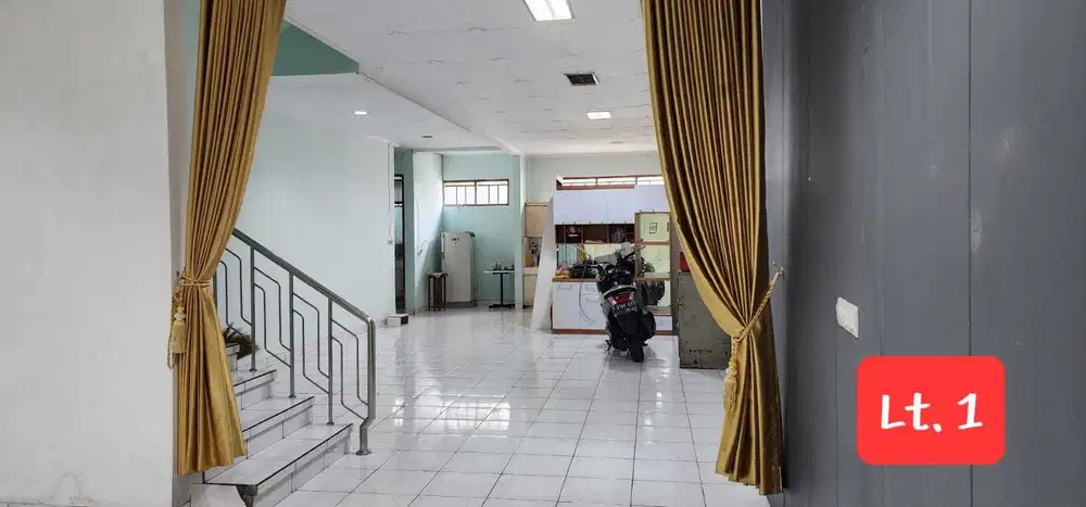 Dijual Ruko bagus terawat strategis tengah kota Mainroad Cihampelas