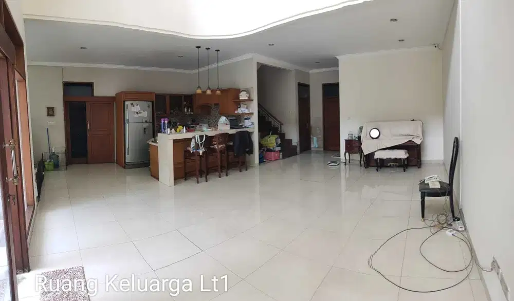 Dijual Rumah di Taman Sakura Indah, soekarno hatta