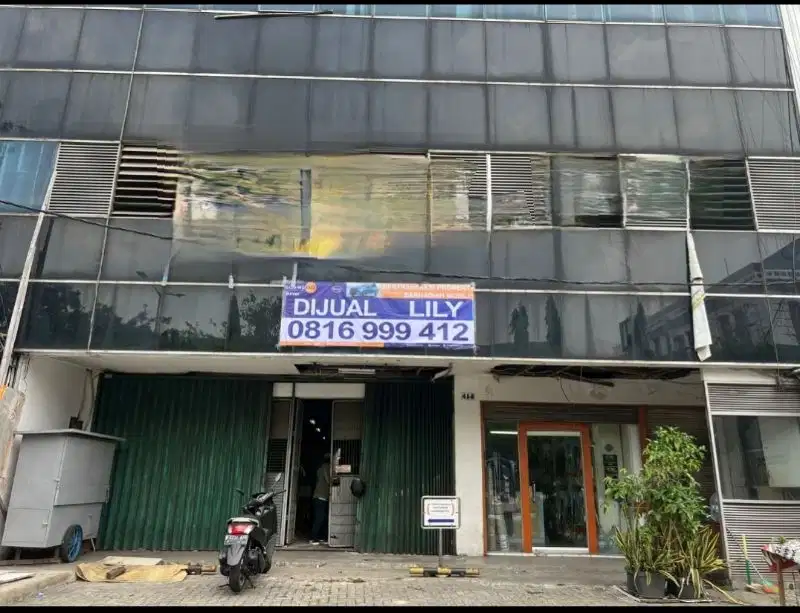 Ruko gandeng Rawamangun  jalan raya cocok u/bank,showroom,worksop
