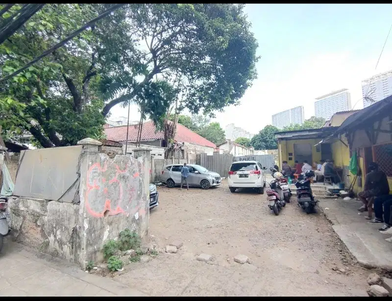 kavling komersial di rp soeroso menteng jakpus
