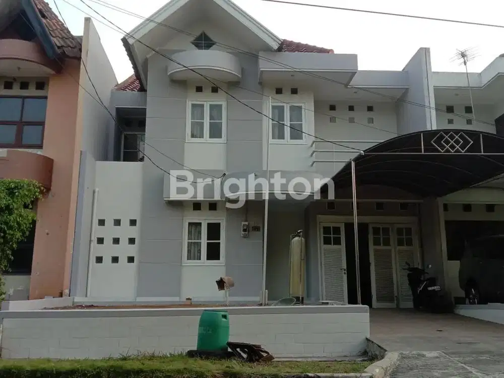 DISEWAKAN RUMAH2 LANTAI DI LIPPO CIKARANG BARU RENOVASI