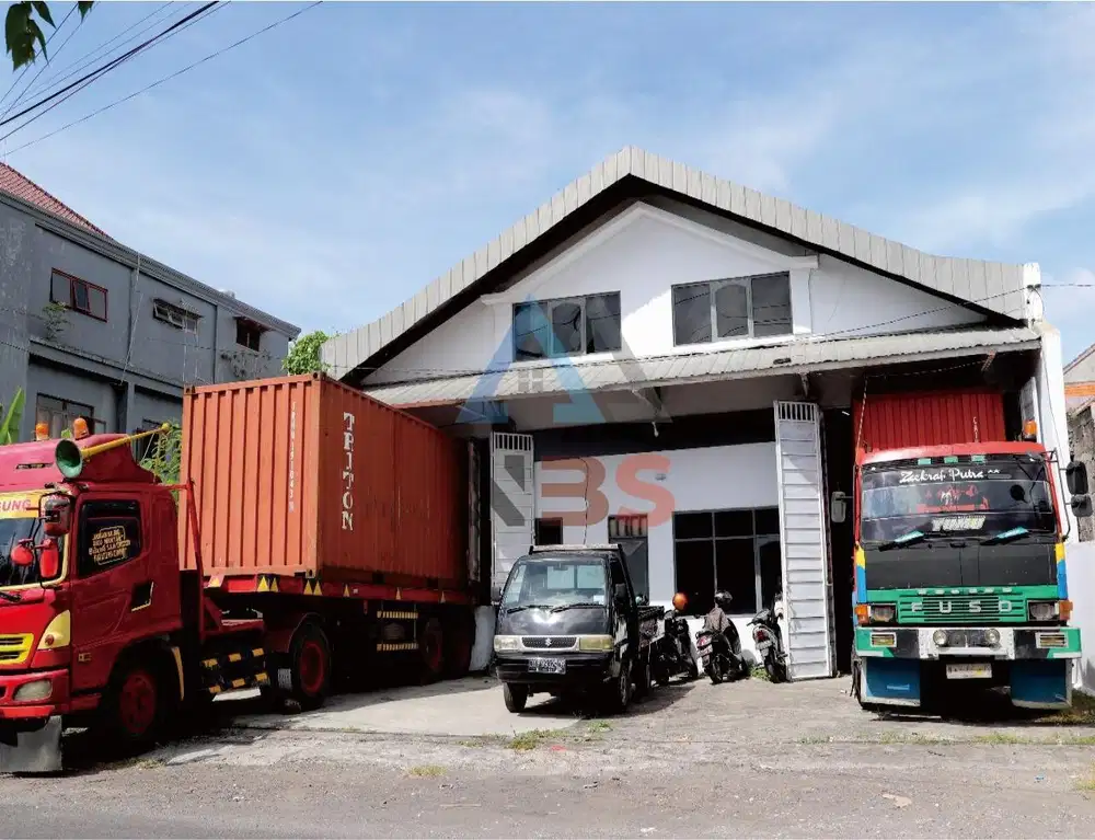 WAREHOUSE AND OFFICE SPACE AVAILABLE FOR SUBLEASE IN KEROBOKAN