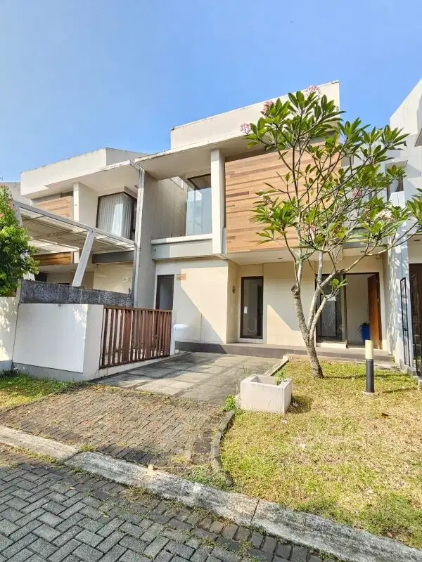 Rumah Baru Belum Pernah Dihuni,Eminent BSD