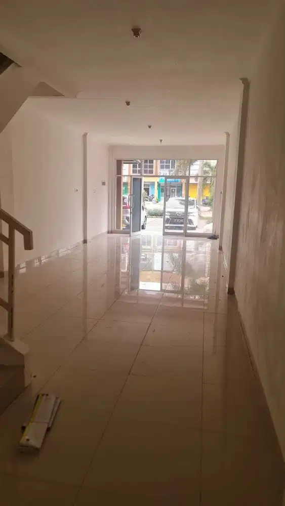 Rukan Royal Palm Crown Palm Paradise Kalideres Jakarta Barat  Lok