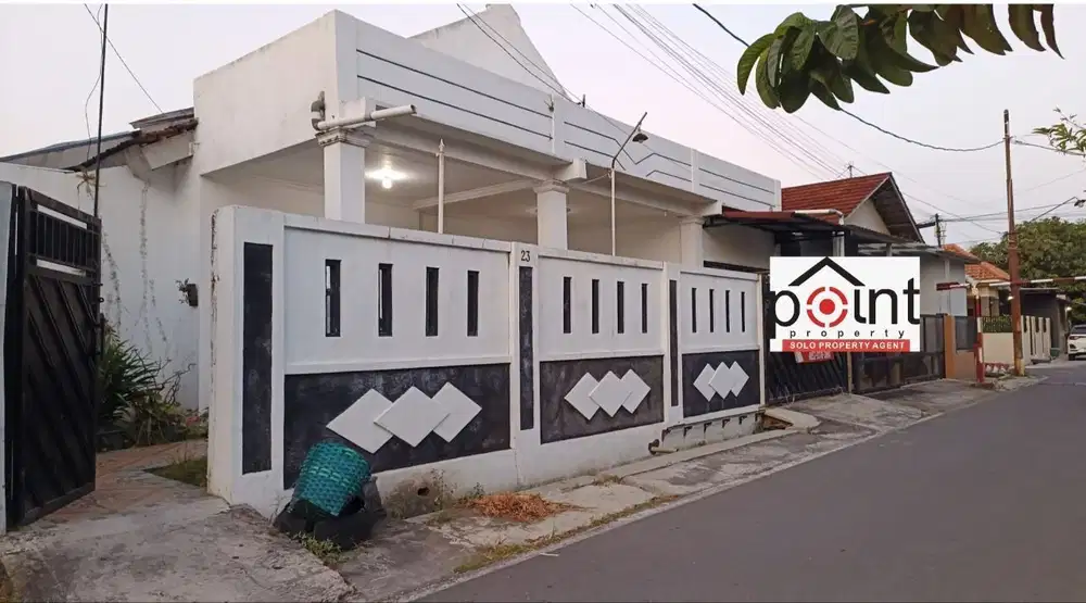 Rumah murah lahan luas 260 m2 di sumber Banjarsari