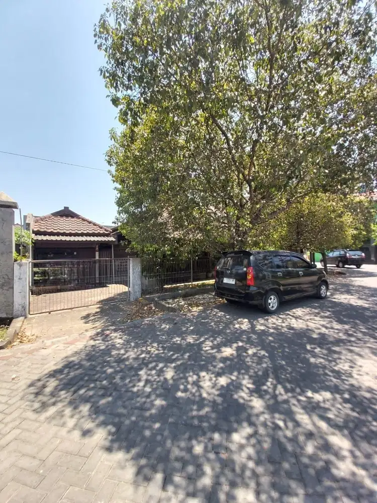 Termurah dan Langka Dijual Tanah Hook Ketintang Row jalan 3mobil dan 4