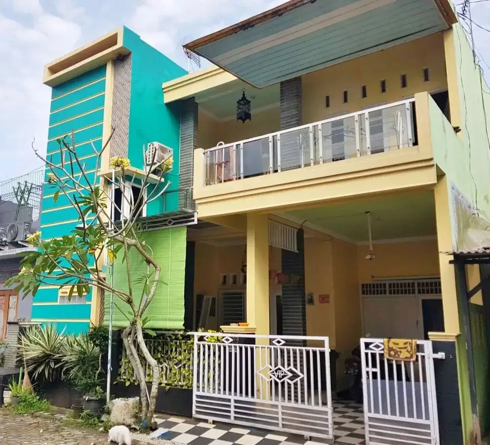 Rumah mewah 2 lantai perum dekat pasar Tambaksogra Purwokerto