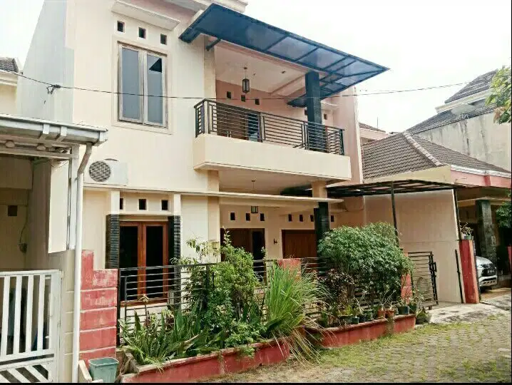 Rumah cantik di perumahan cluster sumber banjarsari