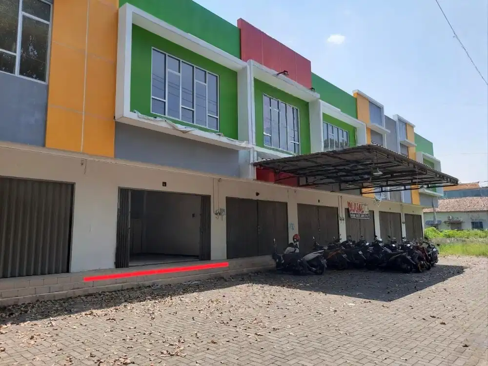 Ruko Bagus Strategis hadap jalan Raya Kota Sukoharjo