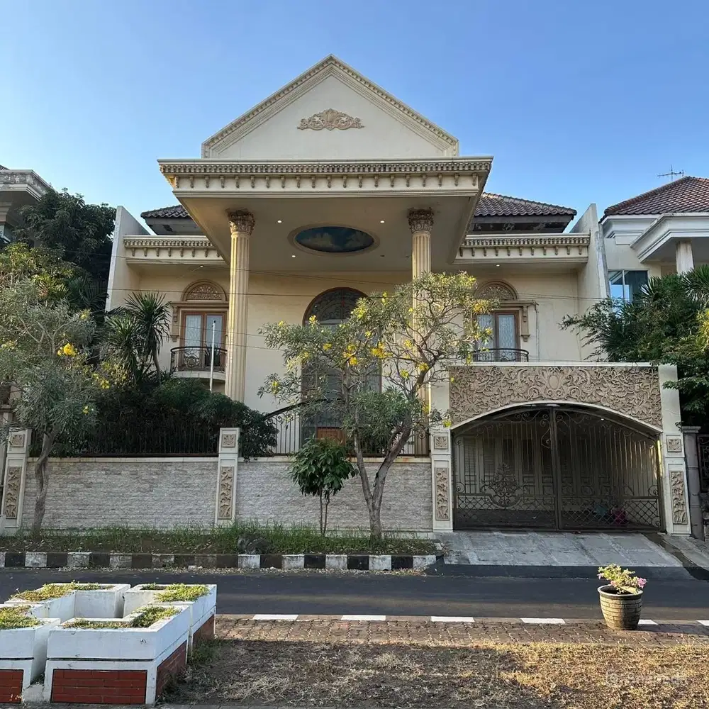 TURUN HARGA!!! Rumah mewah di Perumahan Margorejo Indah,