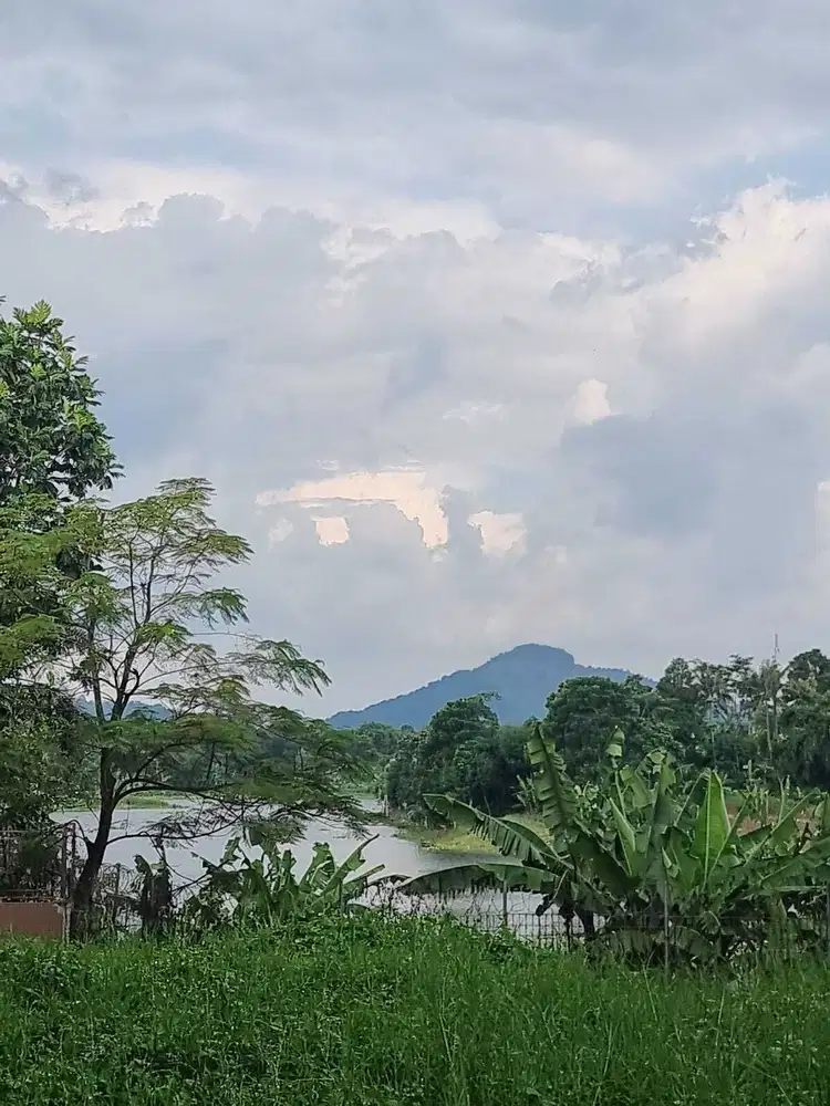 Termurah! Tanah Kavling View Danau di Kota Baru Parahyangan